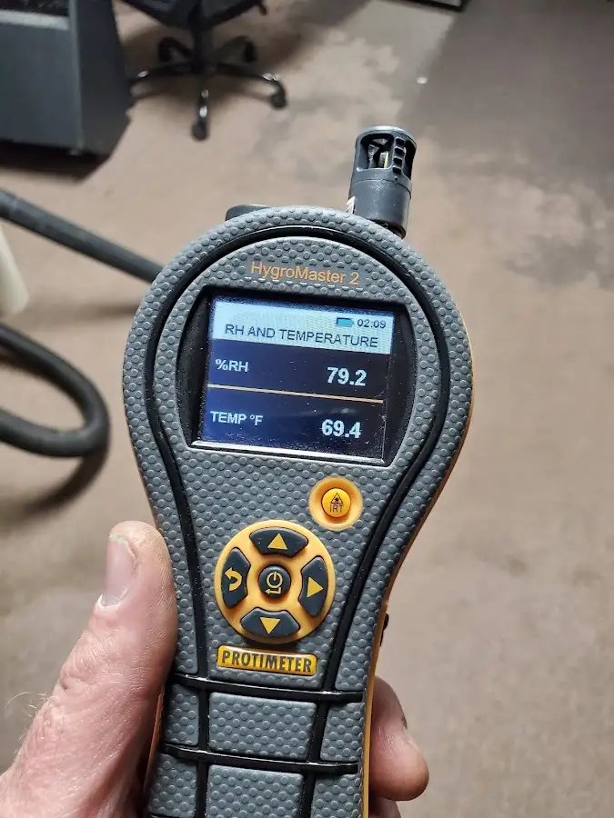 Moisture meter humidity assessment for Mold Remediation & Removal in Norridge
